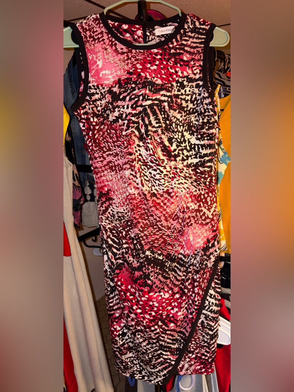 Calvin Klein Red Black & Pink Abstract Patterned Women’s Sleeveless Dress